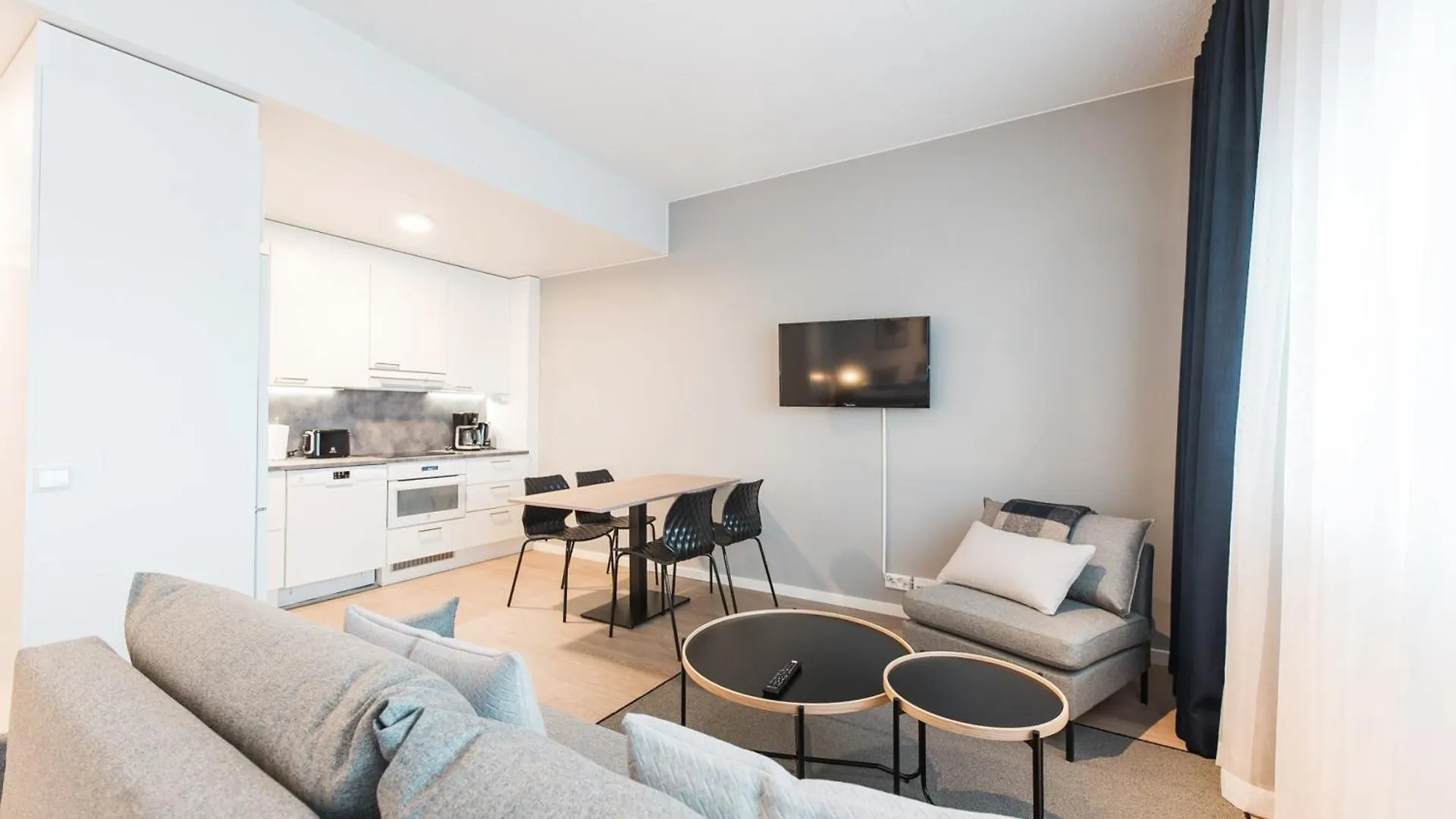 Forenom Aparthotel Helsinki Pikku Huopalahti